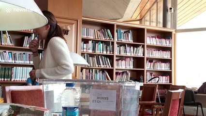 Turkey takes to polls in referendum on constitution