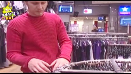 Hilarious Video That Will Make You Laugh So Hard - Making Out In A Mall