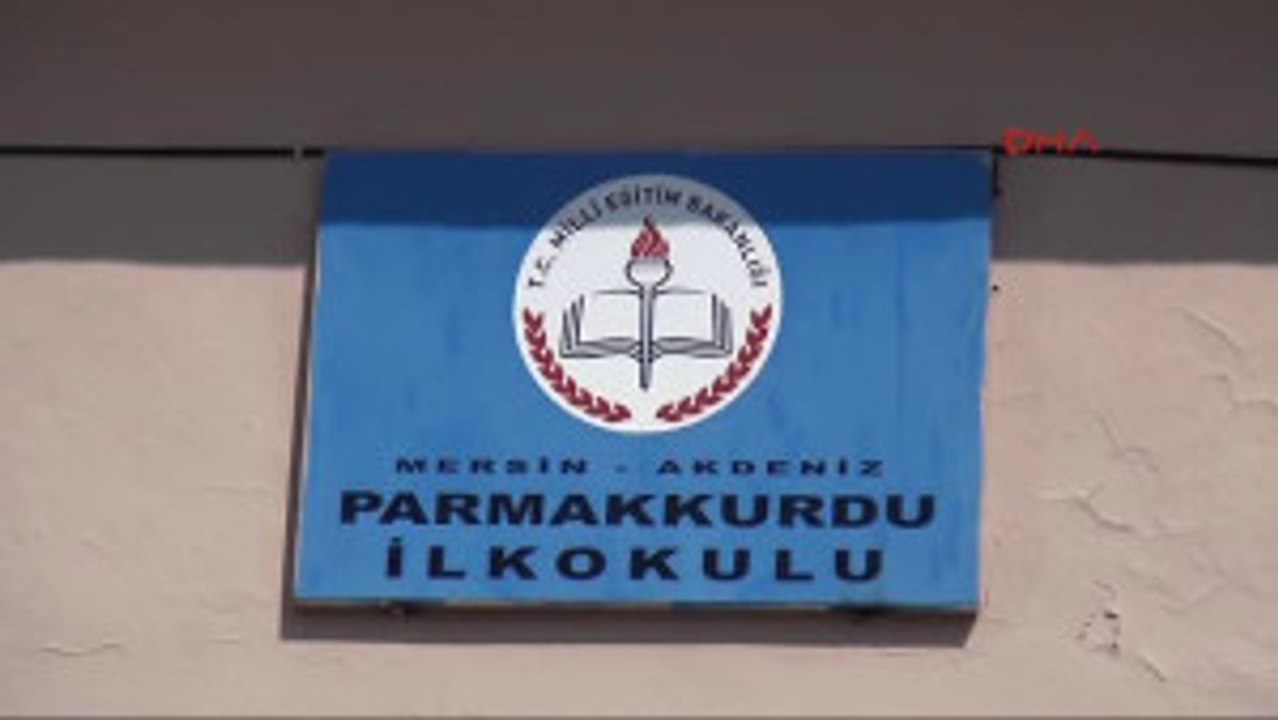 Mersin Kalkınma Bakanı Elvan Köy Okulunda Oy Kullandı