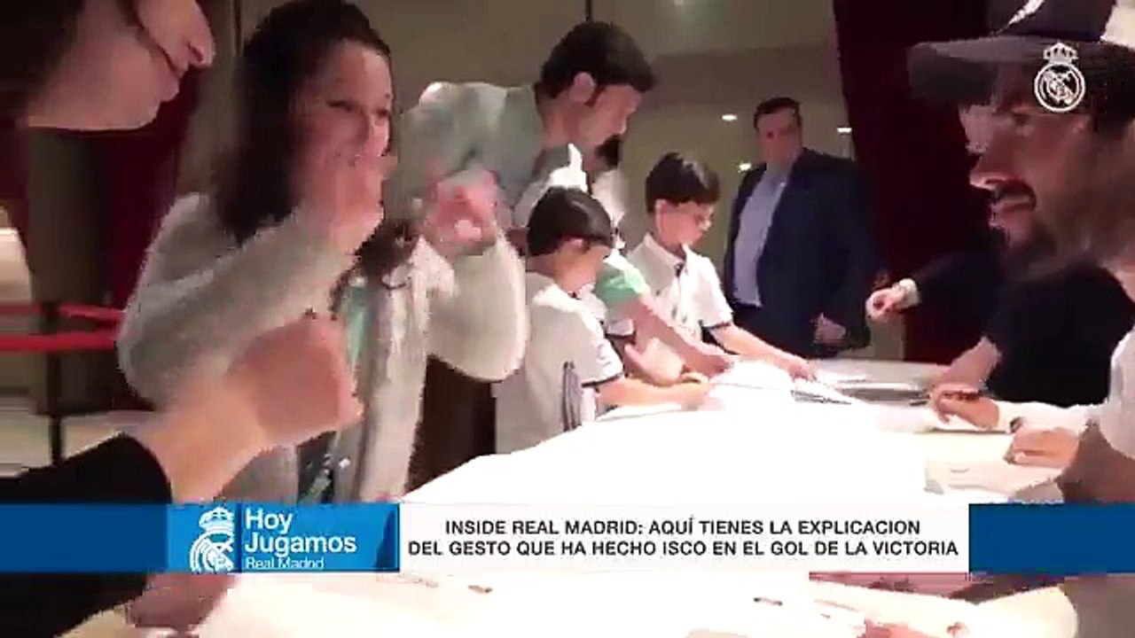Isco celebrated his second goal with the sign for "I love you" as a message from a little girl to her deaf parents