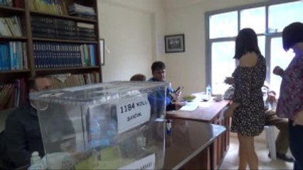 Ermeni Asıllı Türk Vatandaşları Sandık Başında