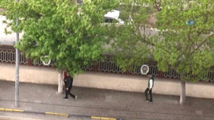 Oylamaya Yağmur da Engel Olamadı