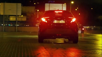 2018 Toyota C-HR: The Stylish and Exciting Compact SUV 🚗