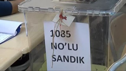 Başbakan Binali Yıldırım'ın Oy Kullandığı Sandıkta Sayımlar Başladı