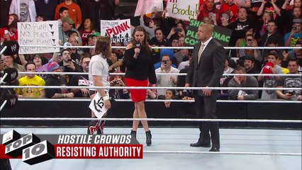 Hostile crowd reactions- WWE Top 10