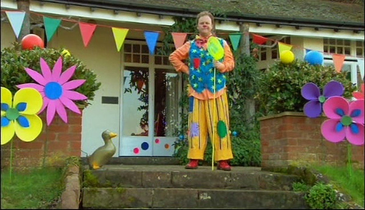 Something Special - Mr Tumble - S4E05 - Space