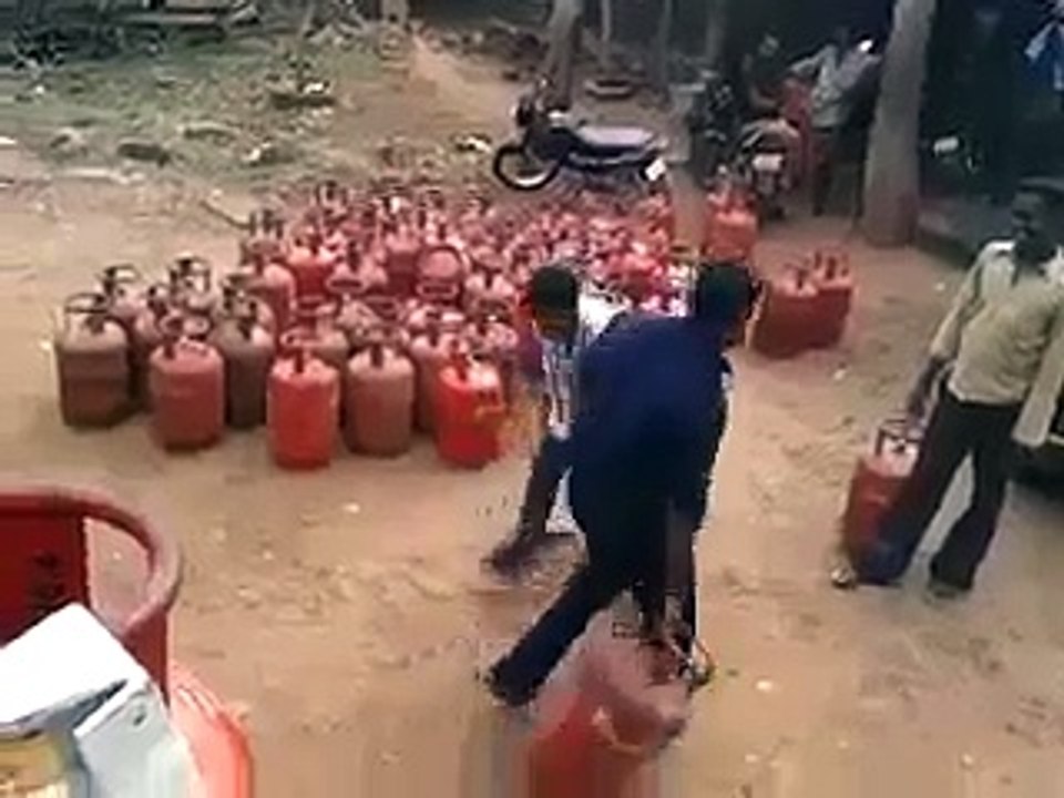 Best whatsapp funny video ever Funny Indian V