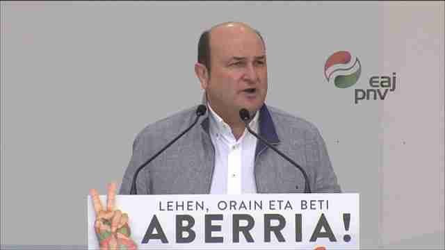 El PNV exige una relación bilateral del País Vasco con España