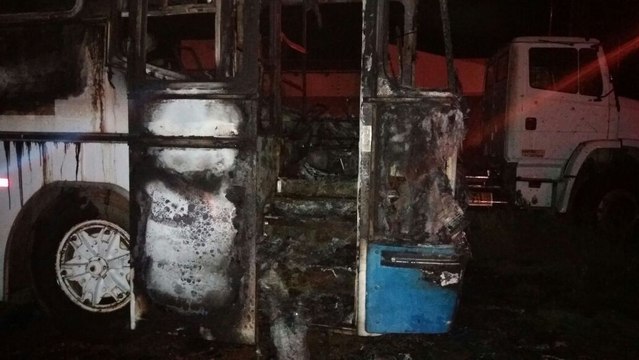 Ônibus incendiado em São João do Rio do Peixe-PB