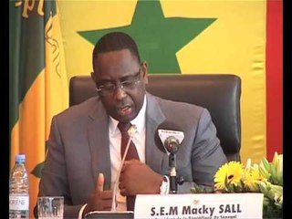 Le président Macky, en croisade contre les problèmes qui minent l'éducation