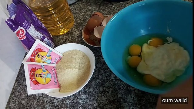 مطبخ ام وليد كيكة السميد و الفرينة روعة