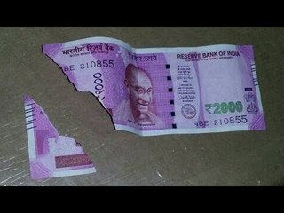 2000 note found torn, image posted on social media | Oneindia News