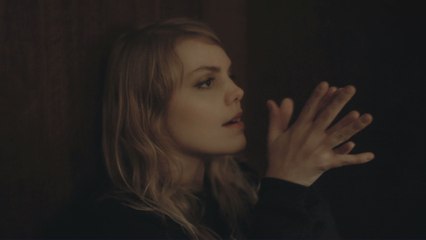 Coeur de pirate - I Don't Want To Break Your Heart