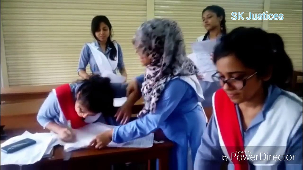 New bangla funny video school girls 2017. funny videos 2017 বাংলা ফানি ভিডিও.