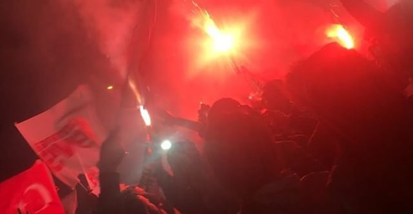 AKP Supporters Celebrate Constitutional Referendum Victory in Istanbul