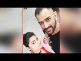 MS Dhoni chased by Ranchi girl on scooty for selfie | Oneindia News