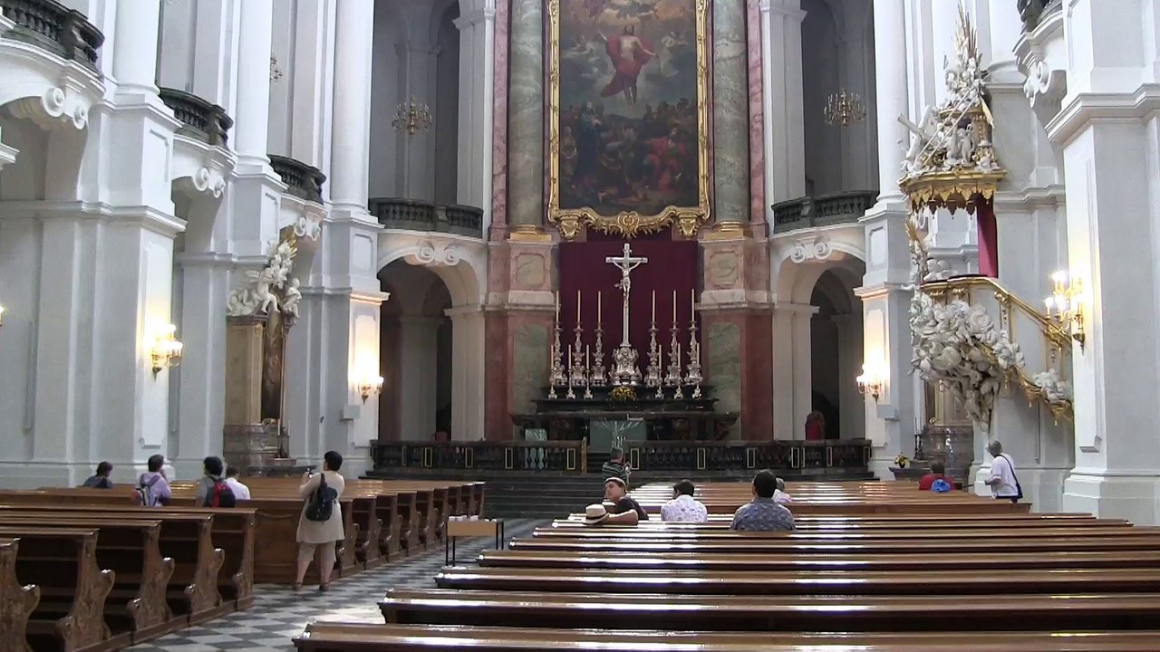 Katedra św. Trójcy - Kościół Dworski (Hofkirche) w Dreźnie 16 VIII 2015 r.