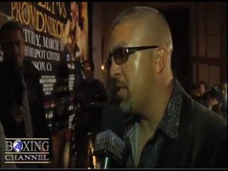 Bradley trainer Joel Diaz agrees with fans on criticism over Ruslan Provodnikov