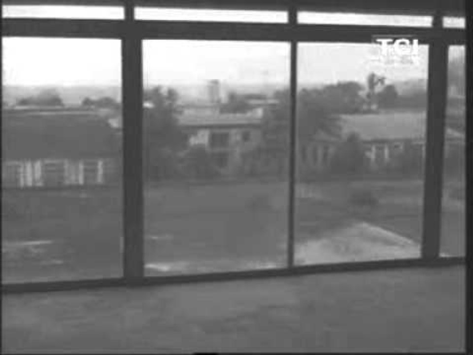 Visite de la Bibliothèque Nationale Qui tombe en ruine