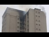Mumbai high-rise gutted in fire, 2 people burnt alive | Oneindia News