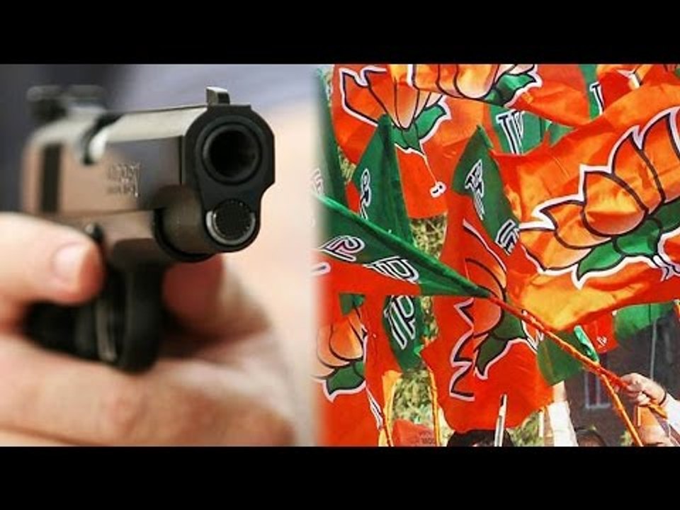 BJP leader hacked to death in broad daylight near Pune | Oneindia News