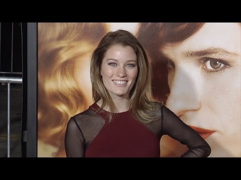 Ashley Hinshaw The Danish Girl Los Angeles Premiere