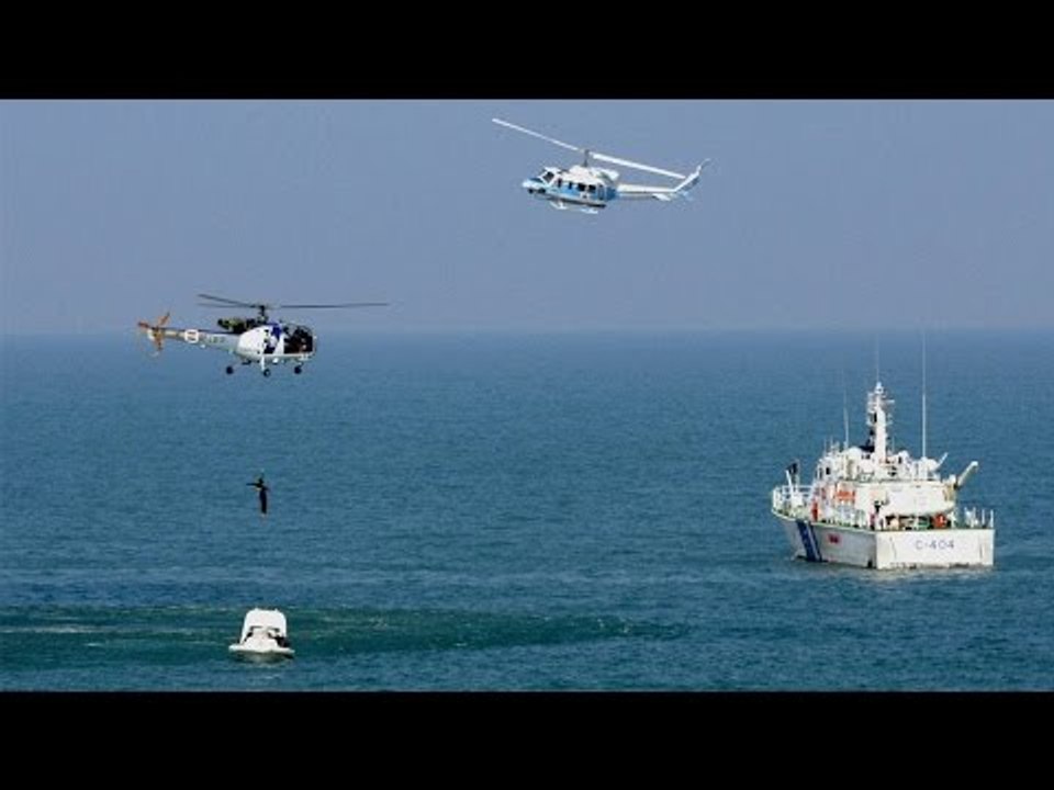 Indian coast guard on high alert after two suspicious boats seen | Oneindia News