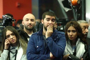 Referandum Sonucunu Gören CHP'liler Gözyaşlarına Boğuldu