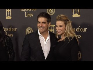 下载视频: Galen Gering & Jenna Gering Red Carpet Style at Days of Our Lives 50 Anniversary Party