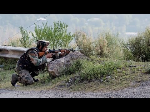 Baramulla attack : 1 Jawan, 2 terrorists killed after fidayeen attack on BSF camp| Oneindia News