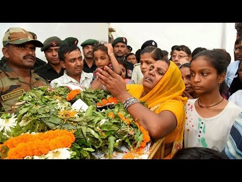 Uri attack martyr's family hails surgical strike along the LoC | Oneindia News