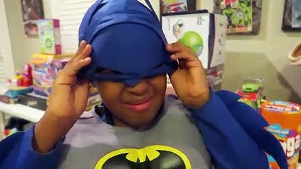 Bad Baby Joker vs Batman vs Batgirl - Superhero Shasha and Shiloh