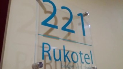 Rukotel Hotel Budget di Tunjungan Plaza Surabaya Rawon Setan Enak Loh