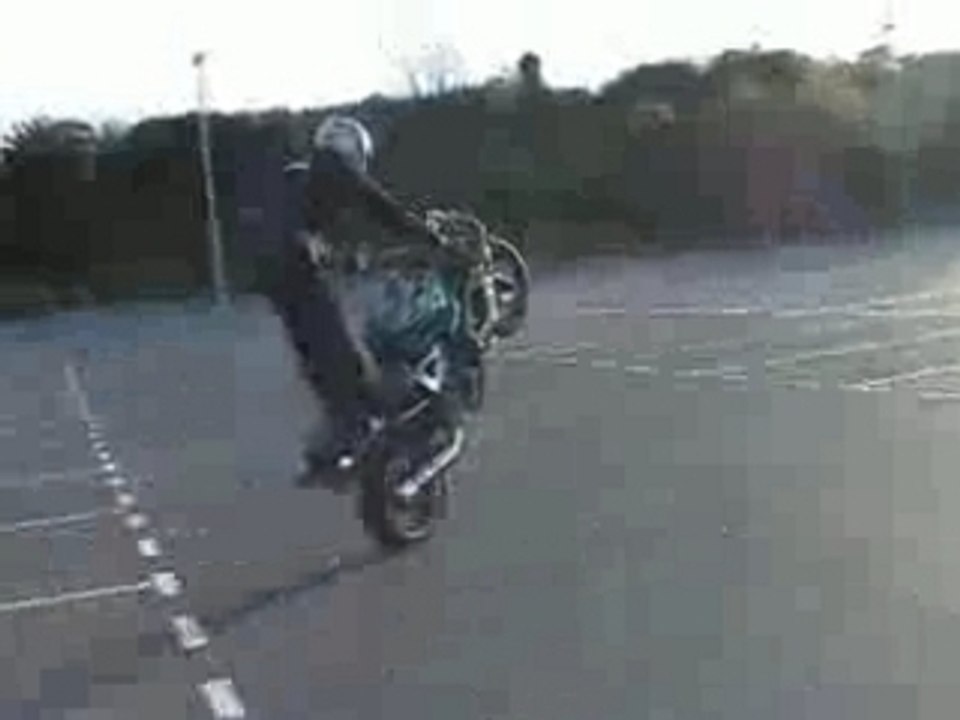 (A Voir Absolument!!!)Stunt Moto Brestunt Trip2