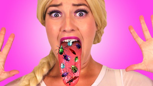 Frozen Elsa’s GROSS TONGUE!! w_ Spiderman Joker Pink Spidergirl Hulk Ballon Prank! Superhero Fun IRL