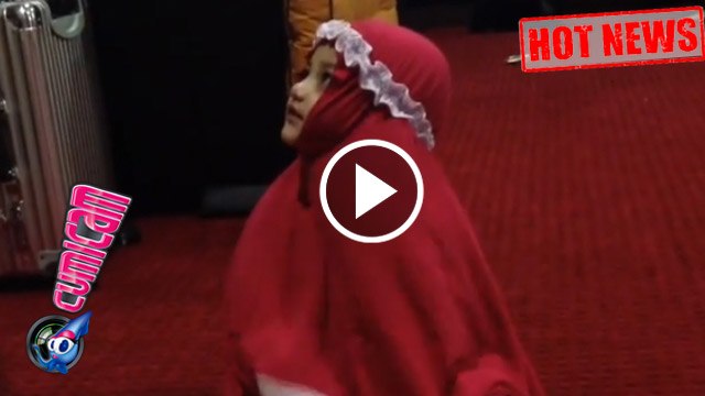 Hot News! Takjub Masih Kecil, Arsy Ternyata Pintar Sholat - Cumicam 17 April 2017