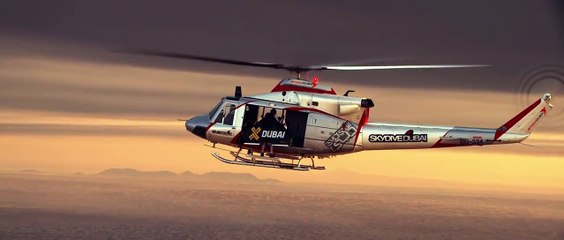 ¡'Hombre jet' surca el cielo del desierto de Dubai!