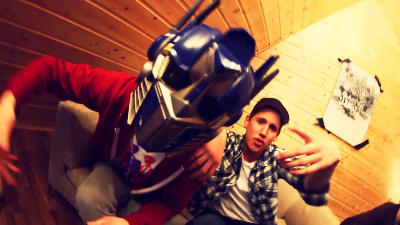 Puerto Nico - 'Schuss in den Ofen' (feat. D-evil)