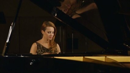 Katarina Knechtova - Isabel