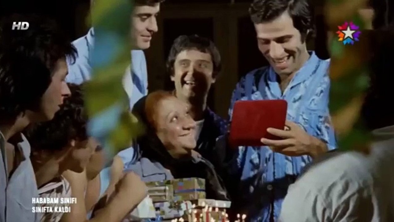 Hababam Sınıfı Sınıfta Kaldı