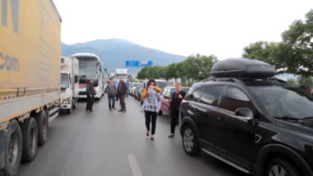 Trafik Kazası: 1 Ölü, 5 Yaralı