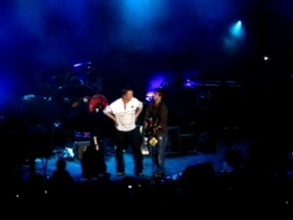 RENAUD à La Cigale - Renaud et Renan Luce chante BRASSENS