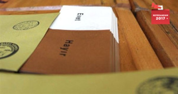 Oy Pusulasının Fotoğrafını Çekenlere 250'şer TL Para Cezası Verildi