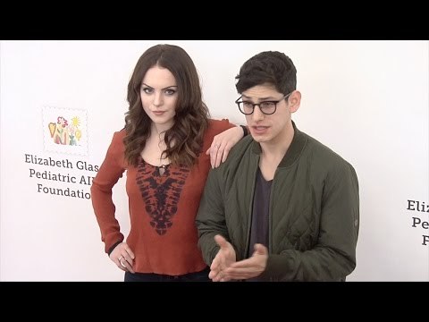 Elizabeth Gillies & Matt Bennett // A Time for Heroes 2015 Red Carpet Arrivals