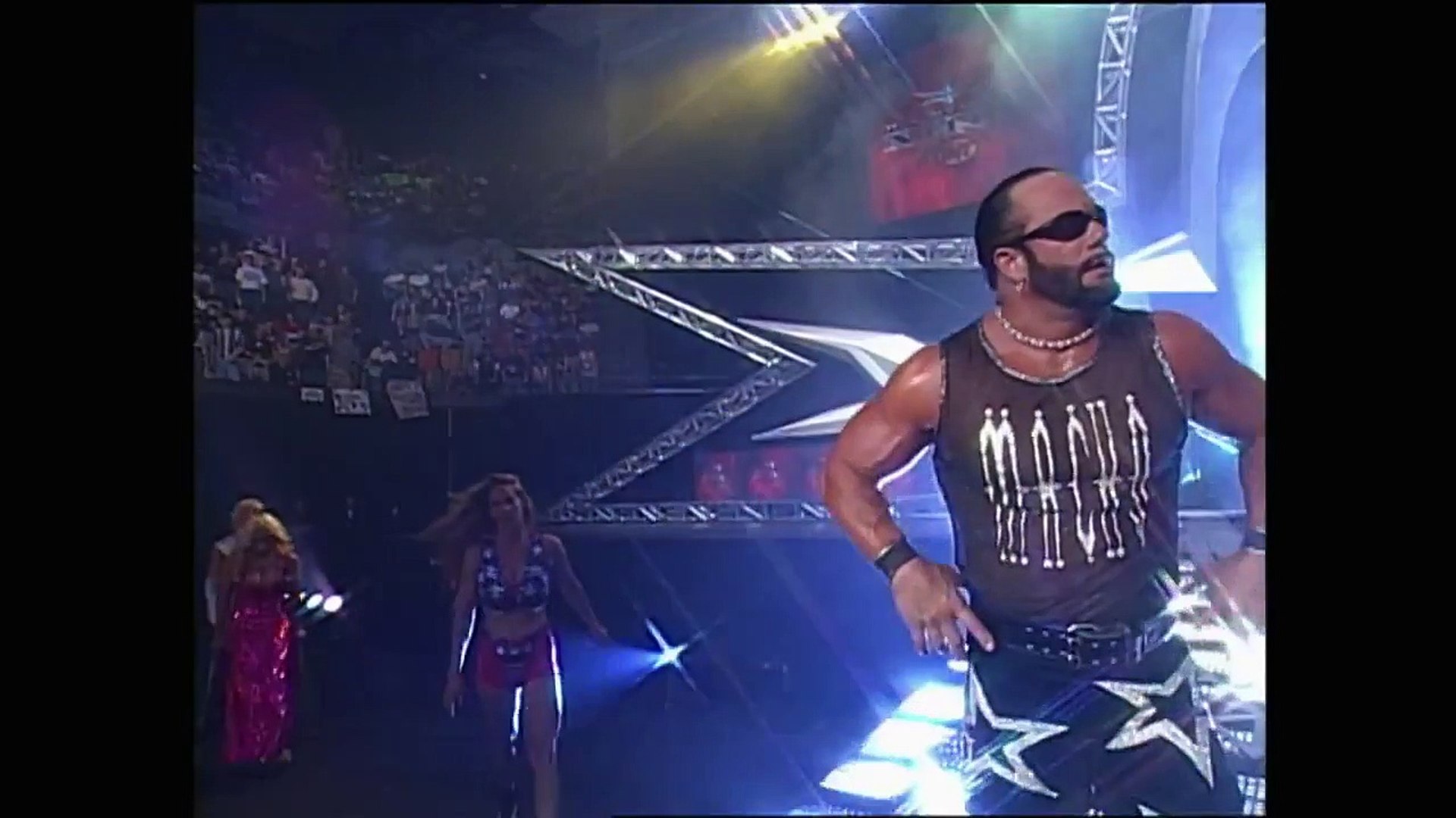⁣Team Madness Confronts Eric Bischoff & Roddy Piper Nitro 05.17.1999