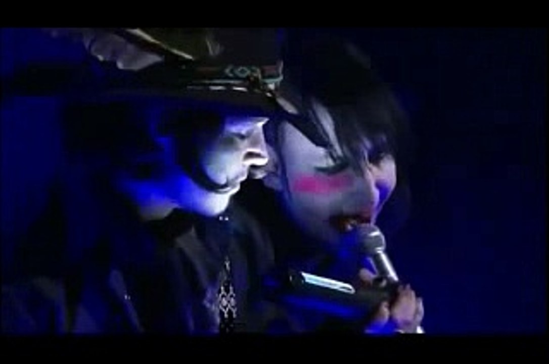 Marilyn Manson ft. Johnny Depp ~ Sweet Dreams