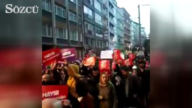 Kadıköy'de vatandaşlar sokaklara döküldü