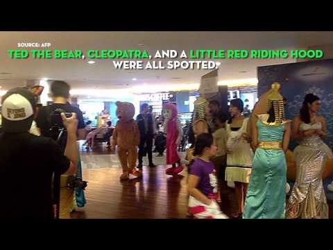 Bali Airport Hires Clowns to Entertain Passengers Stranded by Volcano Ash | Coconuts TV