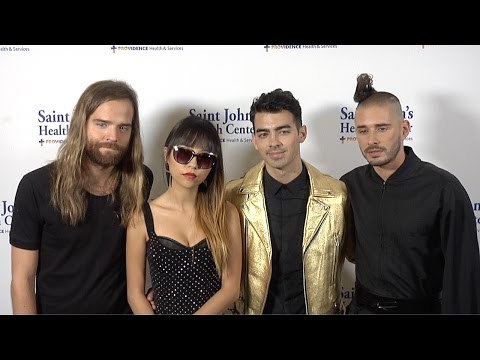 DNCE, Joe Jonas New Band // Caritas Gala 2015 ARRIVALS