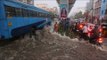 Hyderabad reels under flood after heavy rainfall | Oneindia News